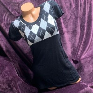 Sweater Project Dress Tunic Black and Gray M